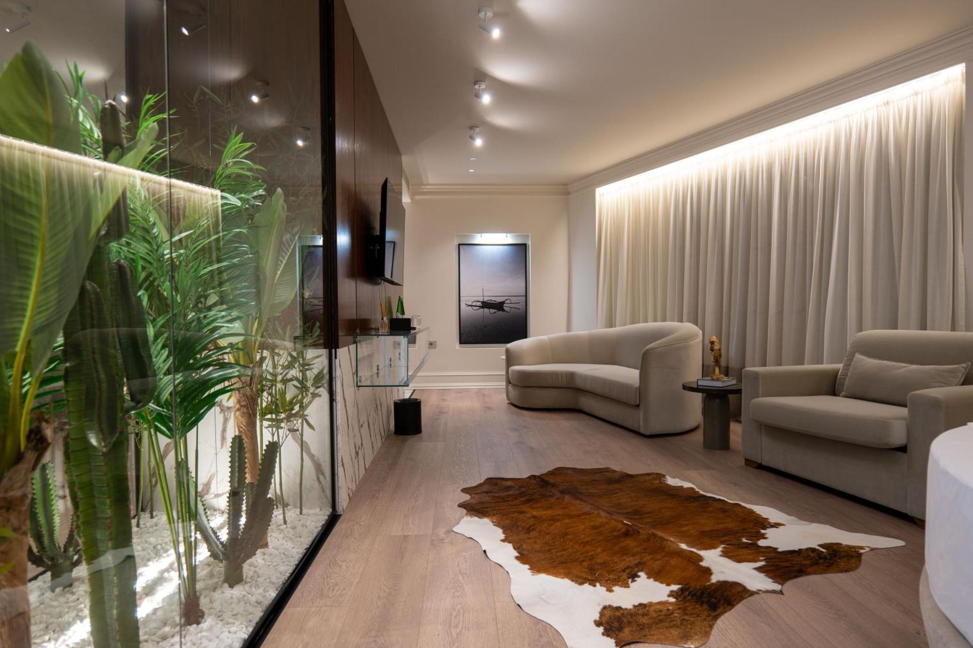 The Collector Hotel Boutique Sarandë Esterno foto
